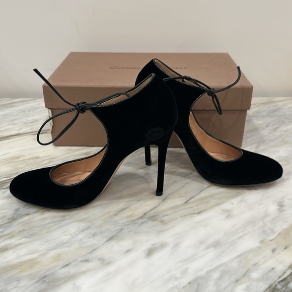 GIANVITO ROSSI JOLENE VELLUTO BLACK 36 1/2 6.5 - Picture 3 of 8